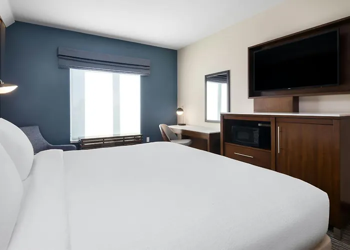 Courtyard By Marriott Seattle Seatac Airport
